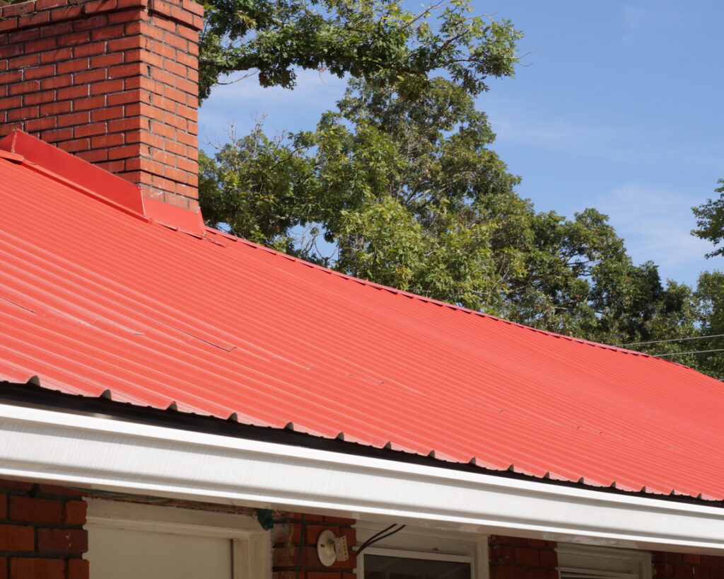 Metal Roof Heat - Piedmont Roofing